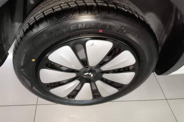 Used Wuling Bingo 2024 333 km Enjoyment Version Exterior 5