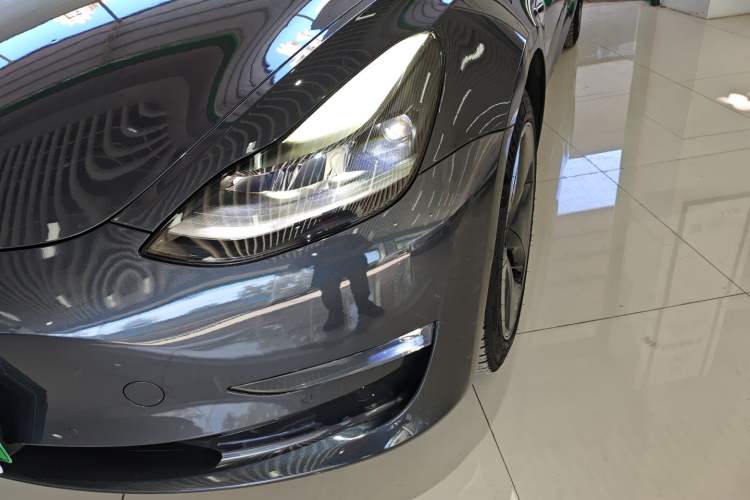 Used Tesla Model 3 2020 Long-Range Rear-Wheel-Drive Version