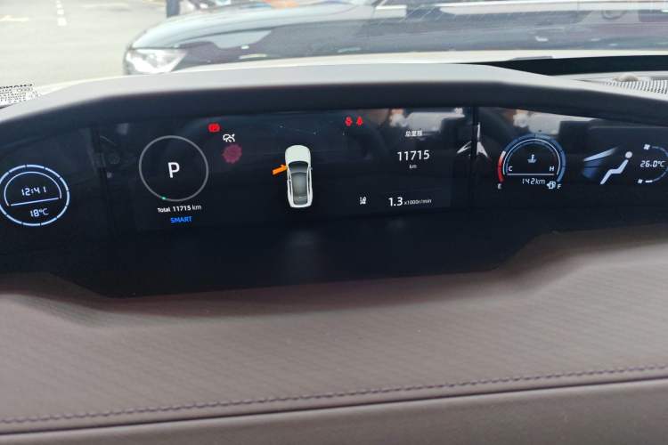 Used Changan UNI-V 2024 1.5T High-Energy Version
