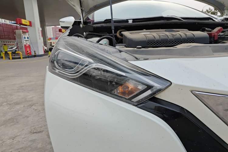 Used Nissan Lannia 2016 1.6L CVT Cool Edition