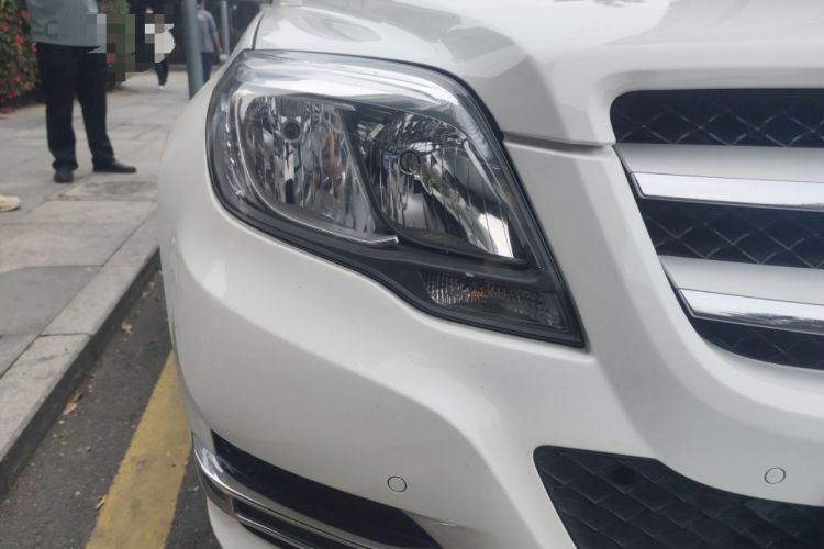 Used Mercedes-Benz GLK-Class 2013 GLK 300 4MATIC Dynamic Sunroof Model