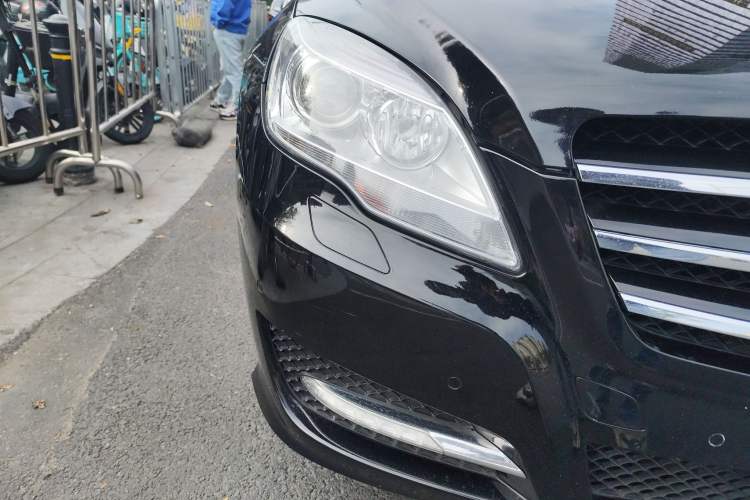 Used Mercedes-Benz R-Class 2017 R 320 4MATIC Business Edition Prestige Model