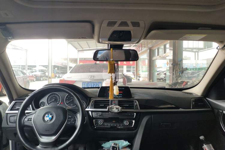 Used BMW 3 Series 2018 320Li Fashion Model
