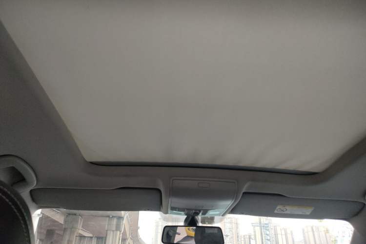 Used Volkswagen Tiguan L 2021 330TSI Automatic Two-Wheel Drive Smart Edition