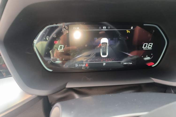 Used MG 5 2022 180 DVVT CVT Youth Luxury Edition
