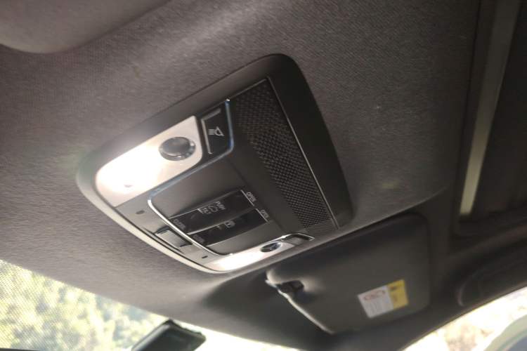 Used Honda XR-V 2017 1.8L EXi CVT Comfort Version
