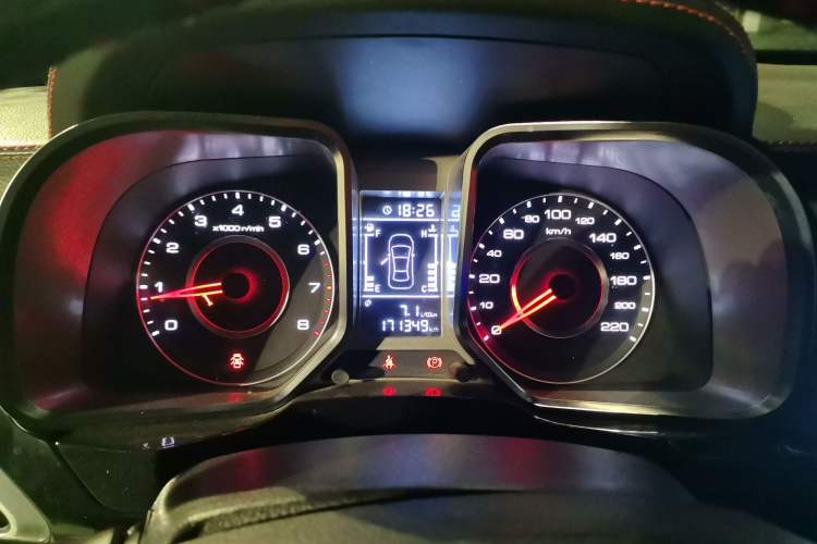 Used Zotye Domy X5 2015 1.5T Manual Luxury Model China V Standard Instrument Cluster