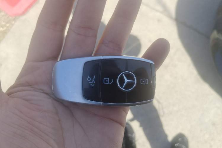 Used Mercedes-Benz E-Class 2018 Facelift E 200 L 4MATIC
