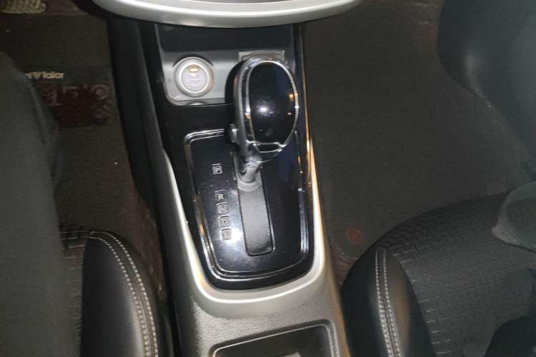 Used Nissan Tiida 2016 1.6L CVT Smart Drive Edition