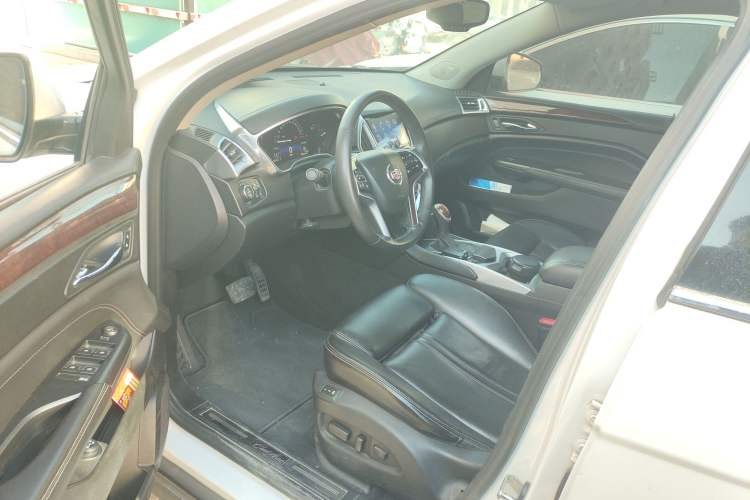 Used Cadillac SRX 2014 3.0L Luxury Model