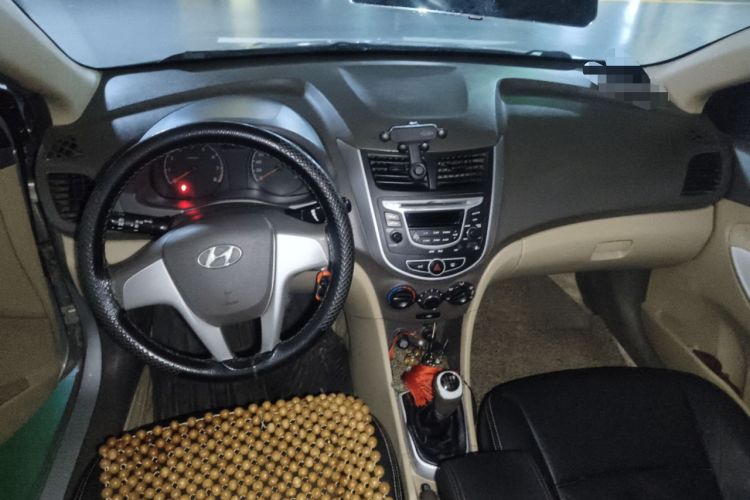 Used Hyundai Verna (older generation) 2010 Sedan 1.4L Manual Comfort GS
