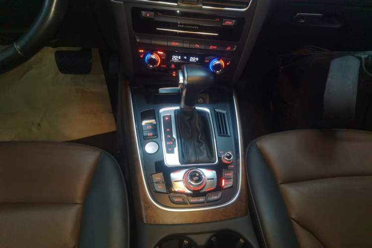 Used Audi Q5 2016 40 TFSI Comfort Model