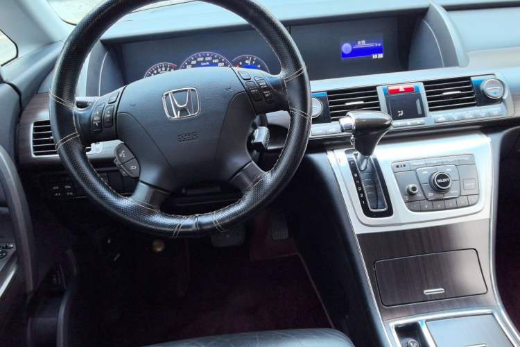 Used Honda Elysion 2012 2.4L VTi-S Prestige Edition Steering Wheel