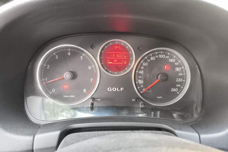 Used Volkswagen Golf 2008 1.6 Manual Five-Color Edition
