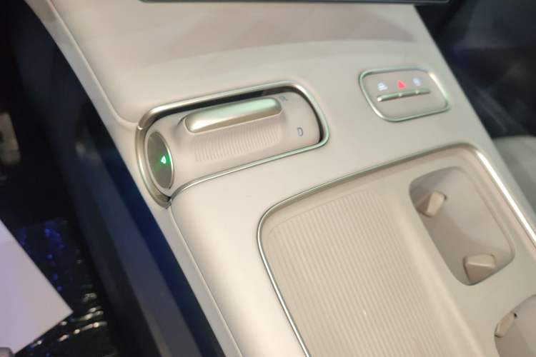 Used Nio ES8 2023 75 kWh
