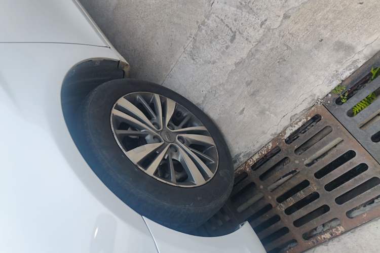 Used Geely Auto Emgrand 2018 1.5L CVT Upward Connect Edition
