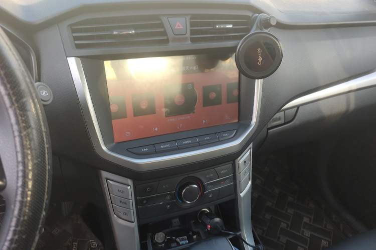 Used SAIC MAXUS T60 2017 2.0T Gasoline Automatic 4x4 High-Ride Elite Standard Cabin
