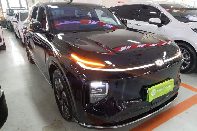 Used CHANGAN NEVO Q07 2025 215 Prestige Edition