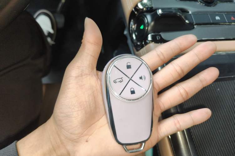 Used Nio ES6 2022 75 kWh Sport Edition Vehicle Key