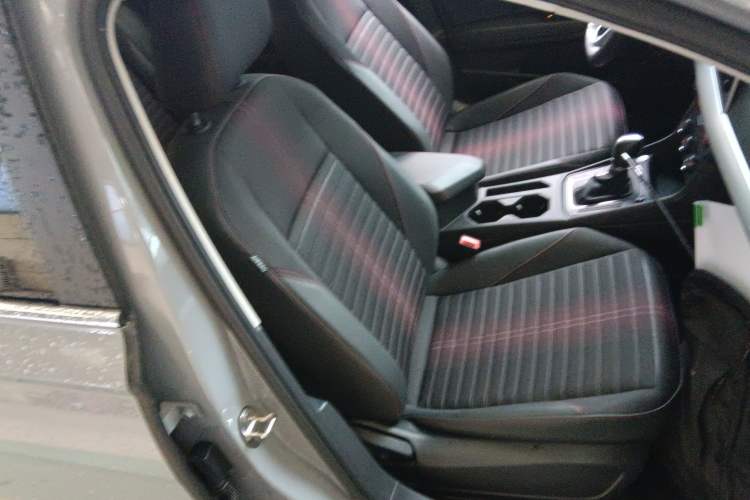 Used Volkswagen Lavida 2023 300TSI DSG Starry Full-Comfort Edition Right Front Seat