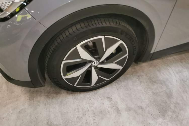 Used Volkswagen ID.4 CROZZ 2021 Long-Range PURE+ Two-Wheel Drive Version