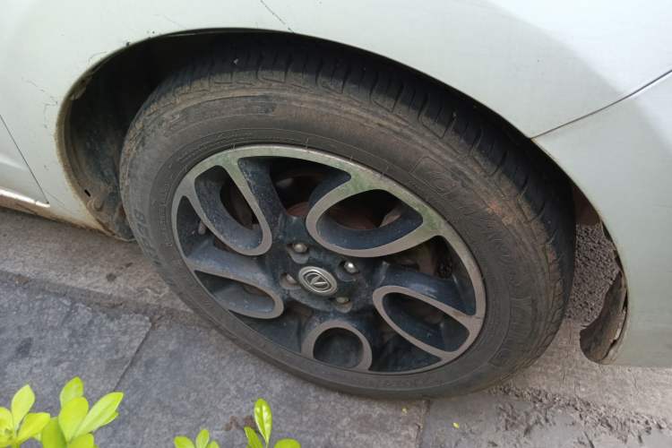 Used CHANGAN Benni 2015 1.4L Manual Luxury Model China V Standard