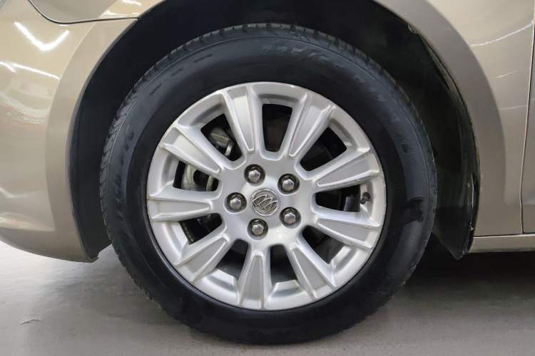 Used Buick LaCrosse 2012 2.4L SIDI Elegant Edition
