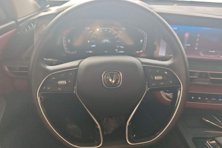 Used CHANGAN CS75 PLUS 2022 1.5T Automatic Luxury Model