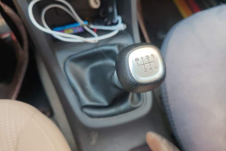 Used Wuling Hongguang 2019 1.5L S Standard Version China VI LAR