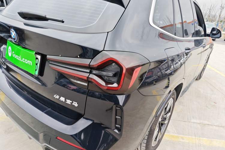 Used BMW iX3 2023 Leading Model