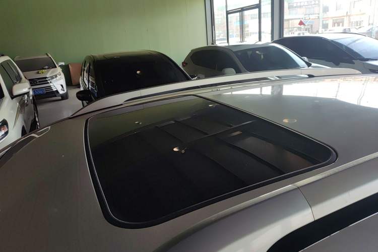 Used GAC Trumpchi GS4 2017 235T Manual Two-Wheel Drive Luxury Edition
