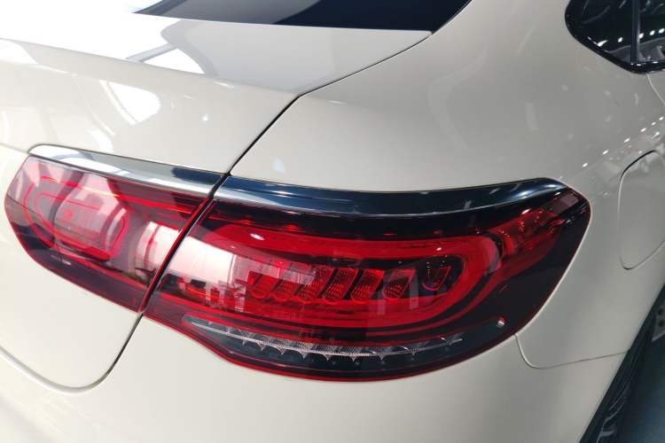 Used Mercedes-Benz GLC Coupe 2020 GLC 260 4MATIC Coupe SUV