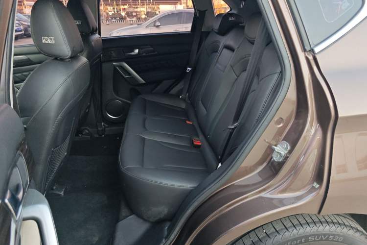 Used Haval H2 2016 Red Label 1.5T Automatic Two-Wheel Drive Elite Model
