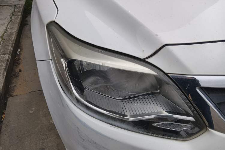 Used CHANGAN Alsvin V3 2015 1.4L Manual Meiman Model China IV Standard Right Front Headlight