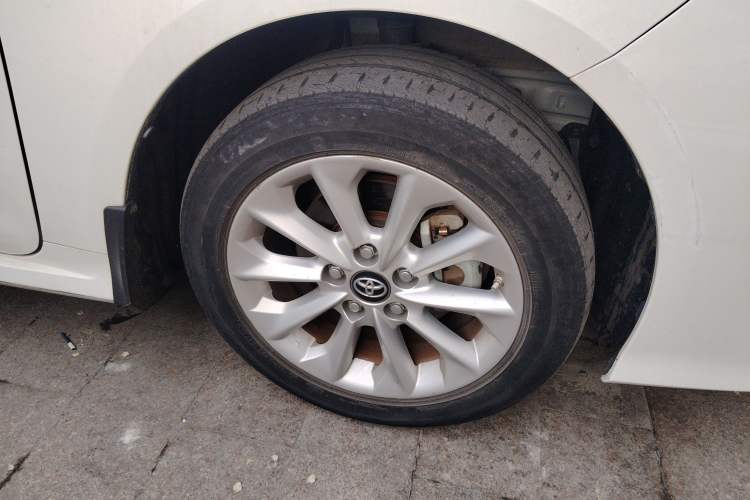 Used Toyota Corolla 2021 Dual-Motor 1.8L E-CVT Elite Edition
