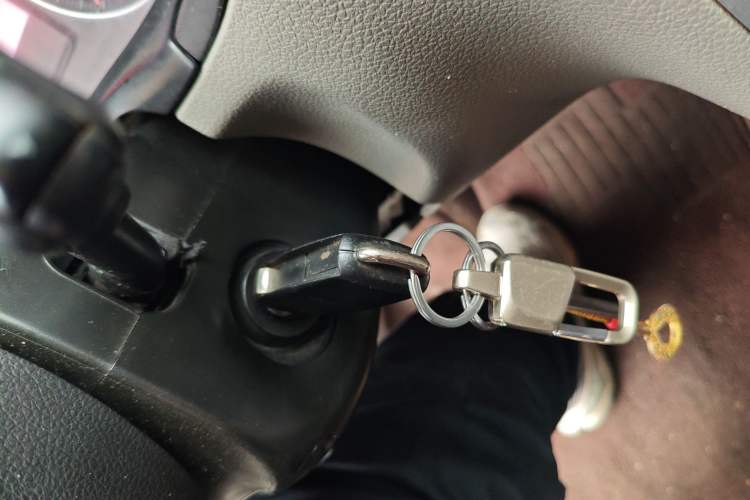 Used Volkswagen Bora 2011 1.6L Manual Comfort Version