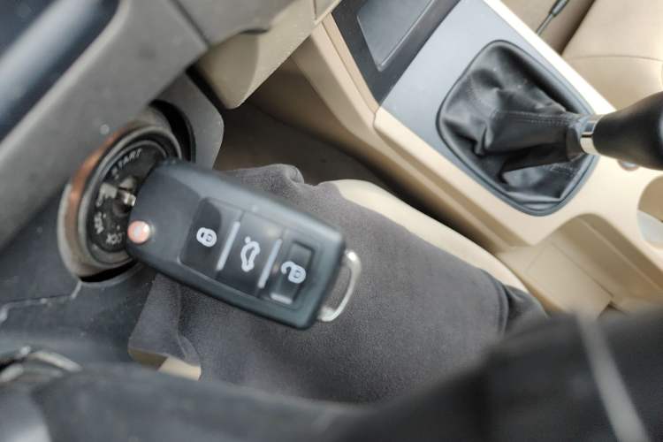 Used Roewe 350 2014 1.5L Manual Xunchi Edition Vehicle Key