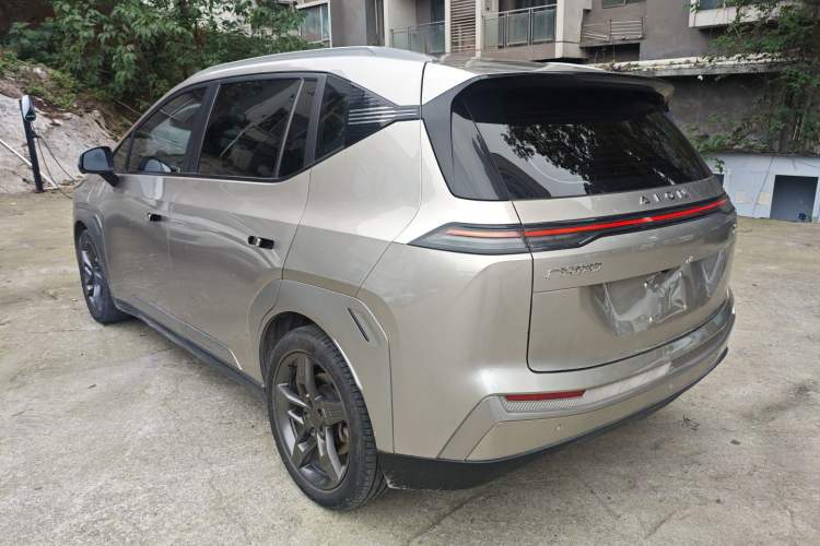 Used AION Y 2022 Plus 70 Tech Edition Exterior 2