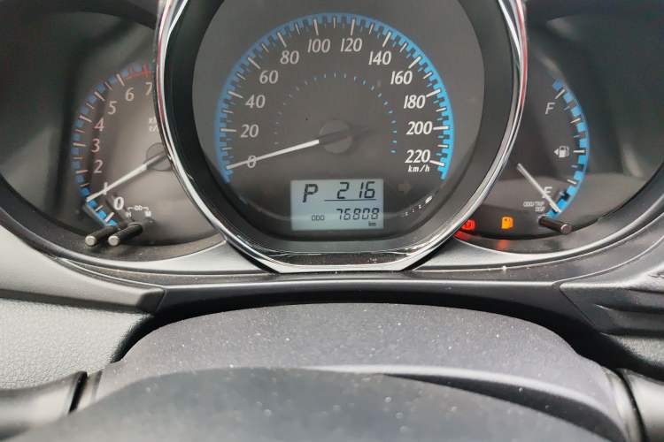 Used Toyota YARiS L Zhi Xiang 2017 1.5E CVT Dynamic Edition Odometer Close Up