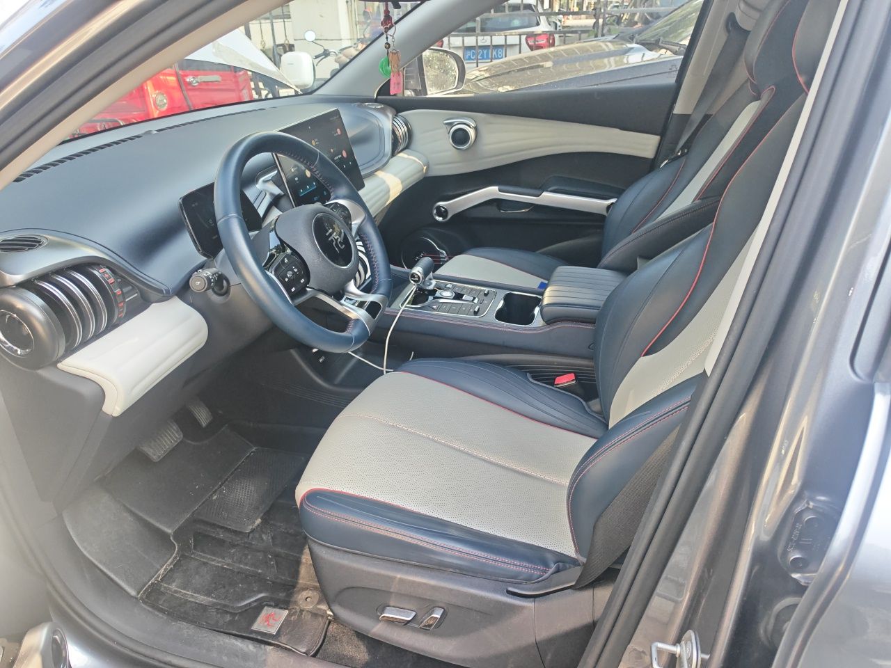 BYD Yuan PLUS 2022 510 km Luxury Version — снимка 15