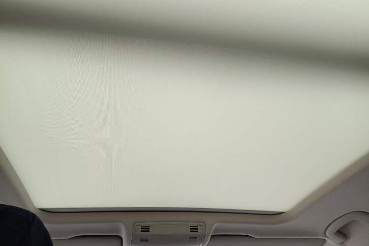 Used Volkswagen Tayron GTE Plug-in Hybrid 2020 1.4T Luxury Model Headliner