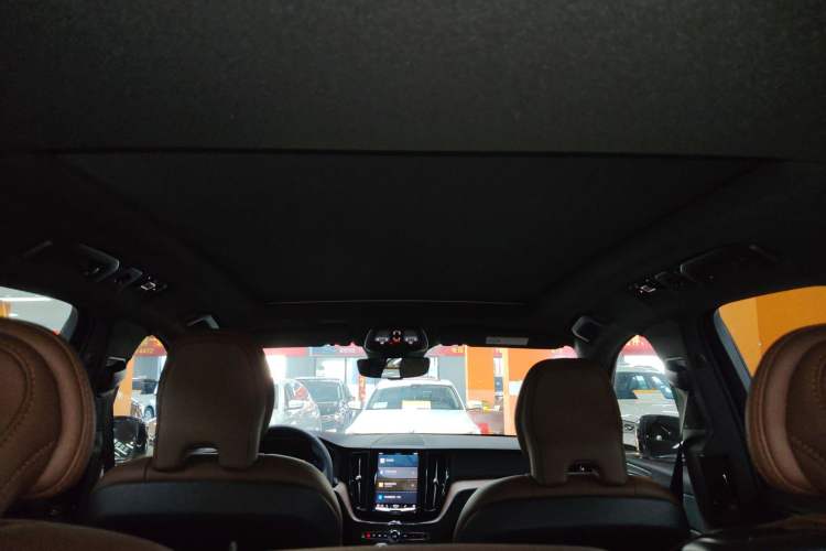 Used Volvo XC60 2024 B5 4x4 Smart Luxury Edition
