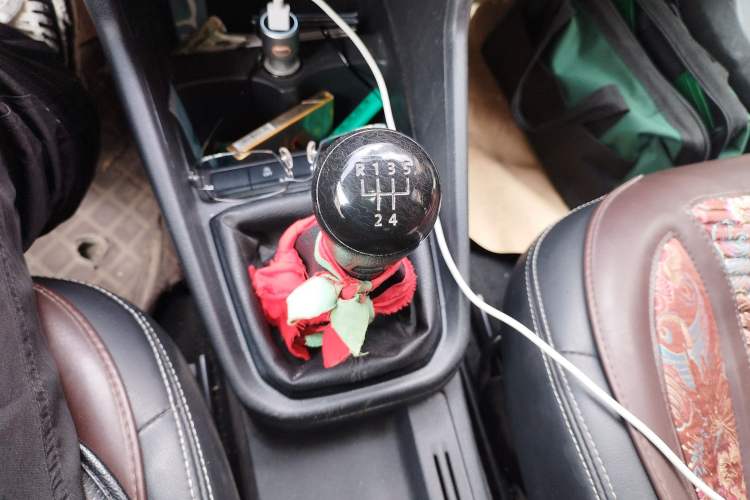 Used Volkswagen Santana 2019 1.5L Manual Fashion Edition China VI Standard Gear Lever