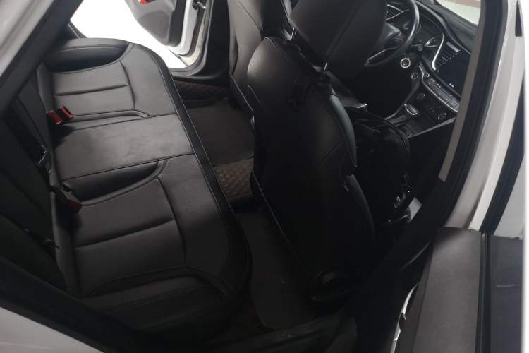 Used Buick GT 2021 Revised Version Flagship 1.5L Automatic Elite Edition Left Rear Seat