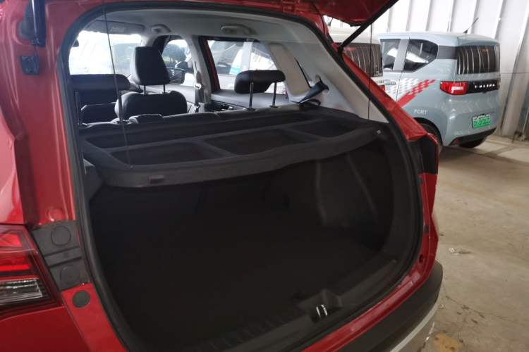 Used Venucia T60 2018 1.6L Manual ZhiShang Edition China V Standard
