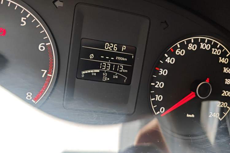 Used Volkswagen Sagitar 2012 1.6L Automatic Comfort Edition Odometer Close Up