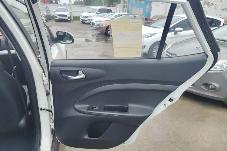 Used Kia kx1 Stonic 2021 1.4L CVT Fun Edition
