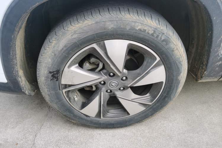 Used CHANGAN CS75 2020 280T DCT Luxury Version China VI Standard Left Front Wheel Hub