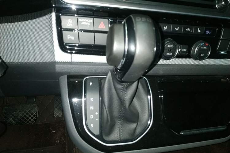 Used Volkswagen Multivan 2017 2.0 TSI Two-Wheel-Drive Comfort Edition 7 Seats