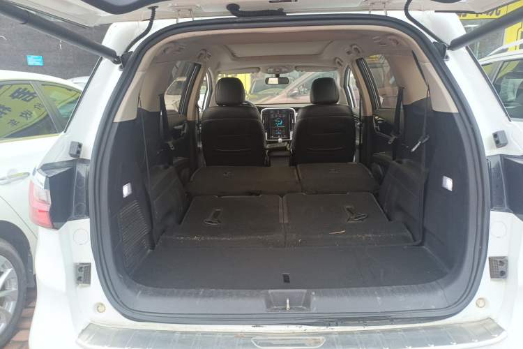 Used BYD Song MAX 2017 1.5T Automatic Smart Connect Prestige 7-Seater
